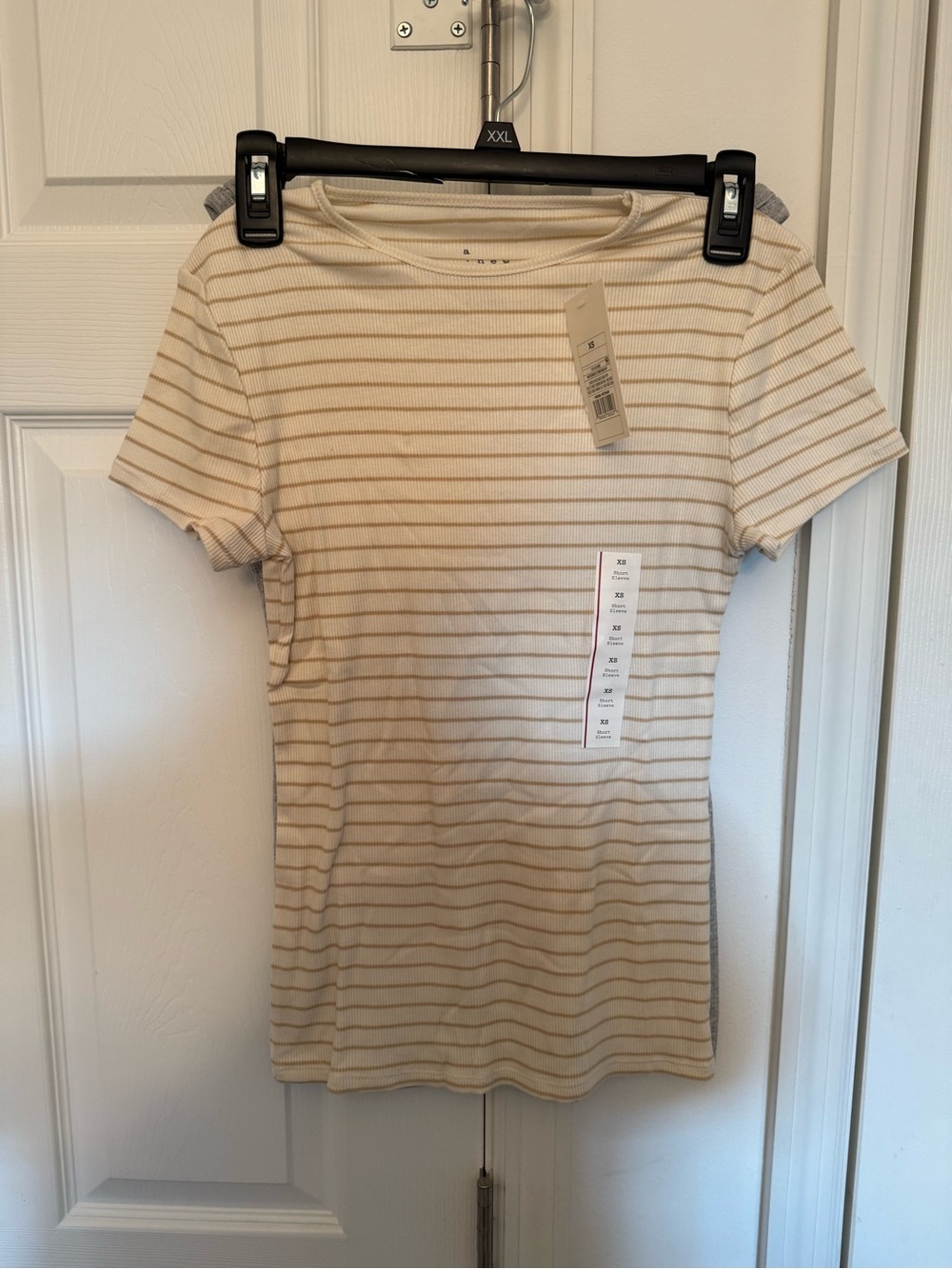 2 pack- a new day Striped Short-Sleeve and gray tank universal thread